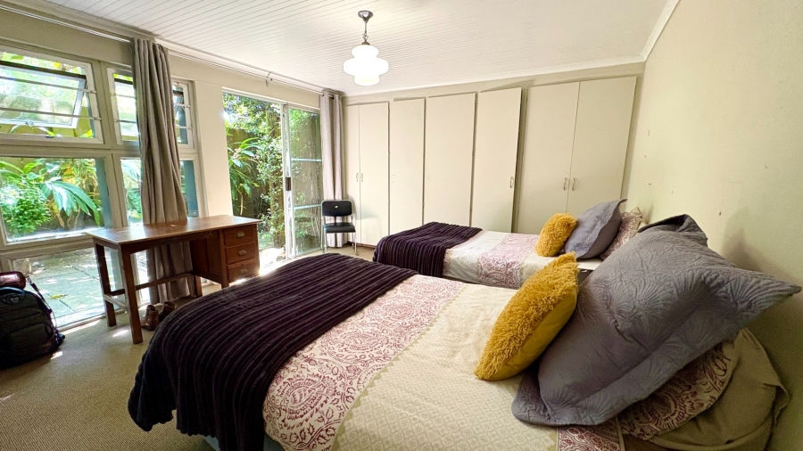 To Let 4 Bedroom Property for Rent in Bonza Bay Eastern Cape